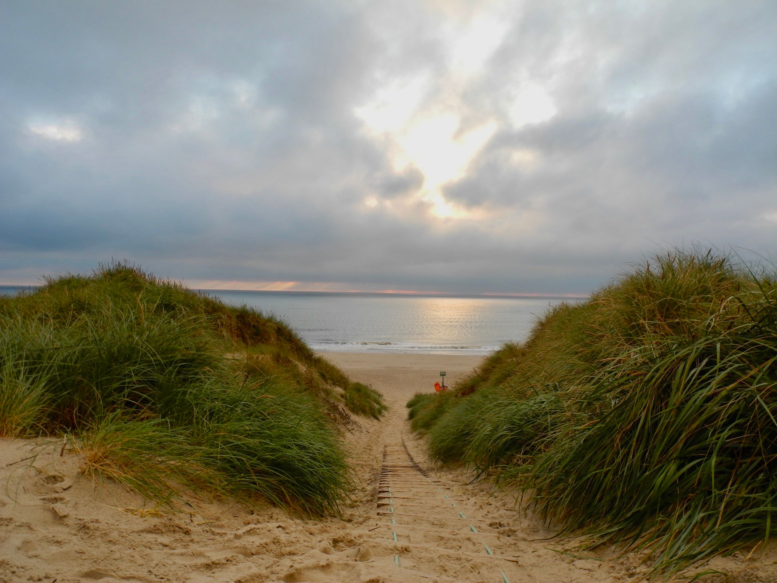 Path through the dunes towards Saunton Sands