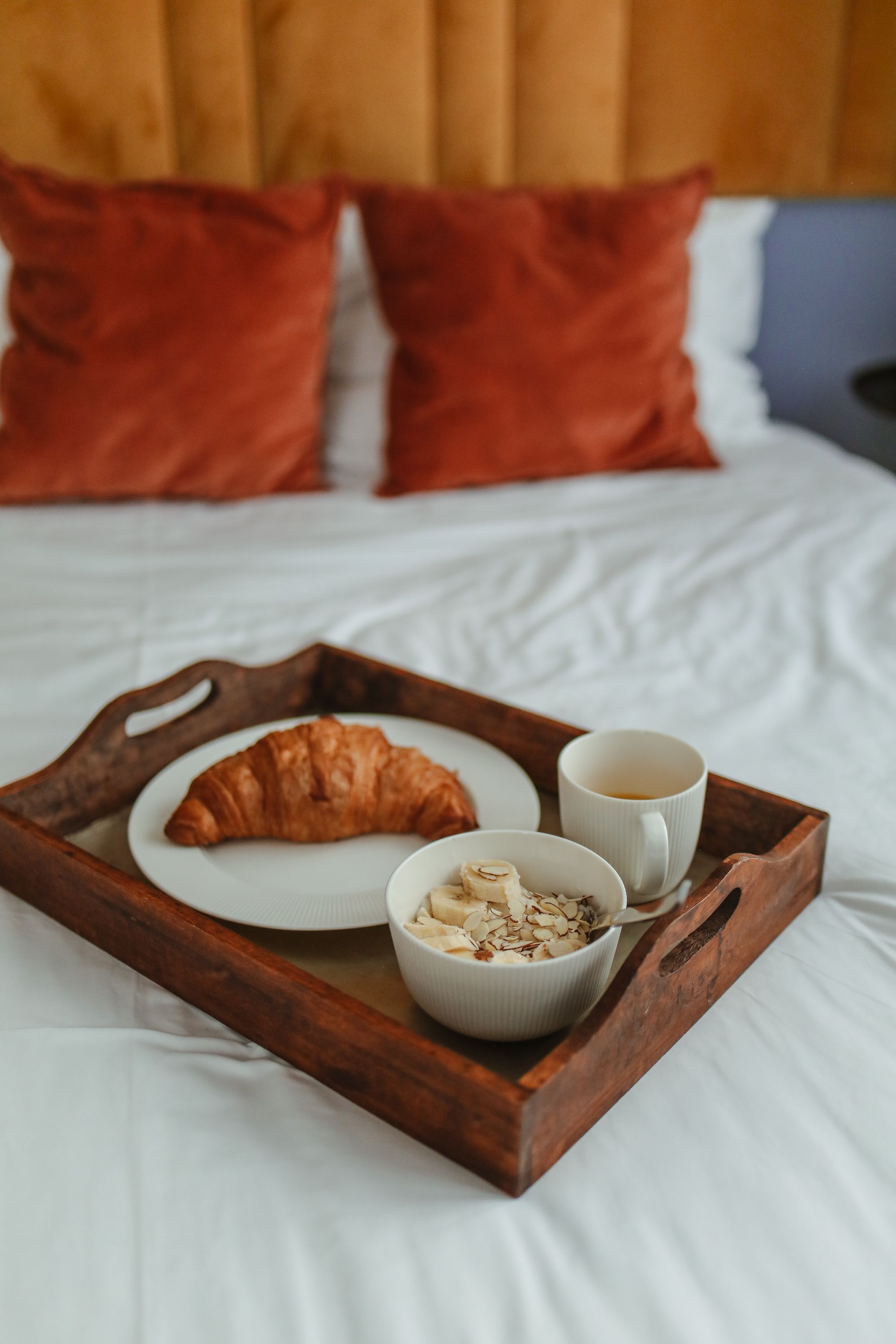 Coastal accommodation overlooking the sea