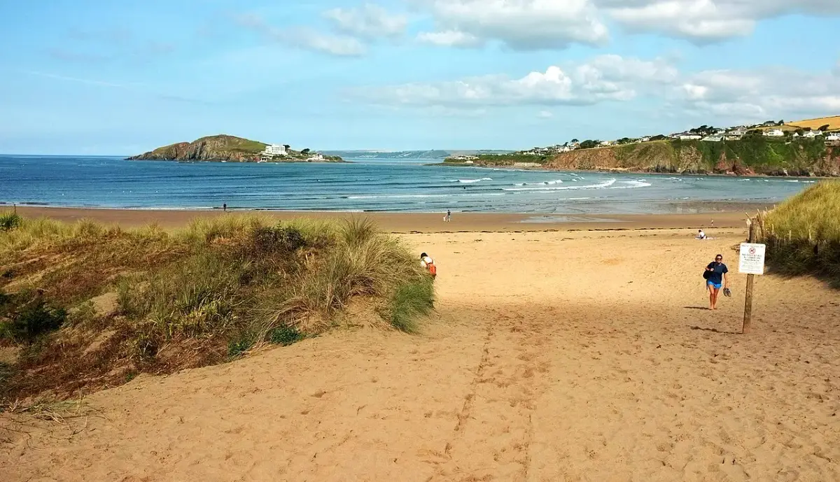 Coastal scene near Bantham, used as a representative image for The Cottage Hotel, Hope Cove