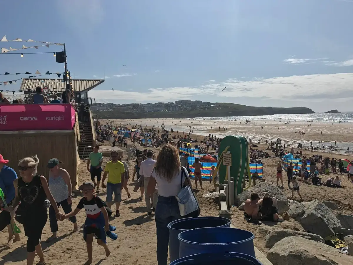 Coastal scene near Fistral Beach, used as a representative location image for Oceanside Hotel