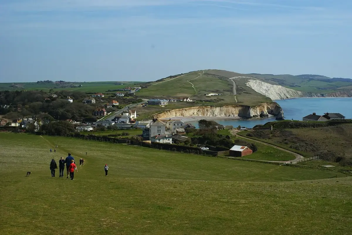 Coastal scene near Freshwater Bay, used as a representative image for Farringford