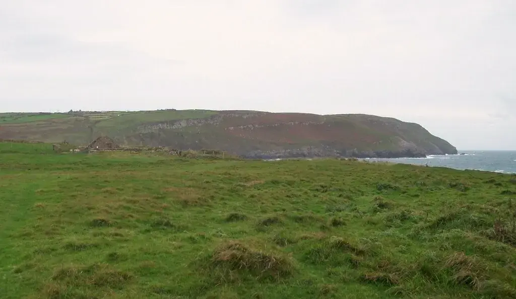 Coastal scene near Abersoch, used as a representative image for The Warren Holiday Park
