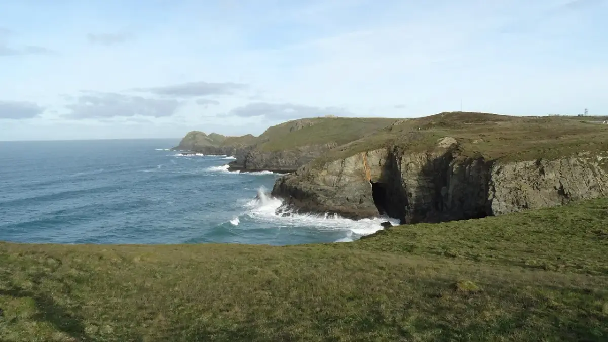 Coastal scene near Holywell Bay, used as a representative image for Treworgans Holiday Park