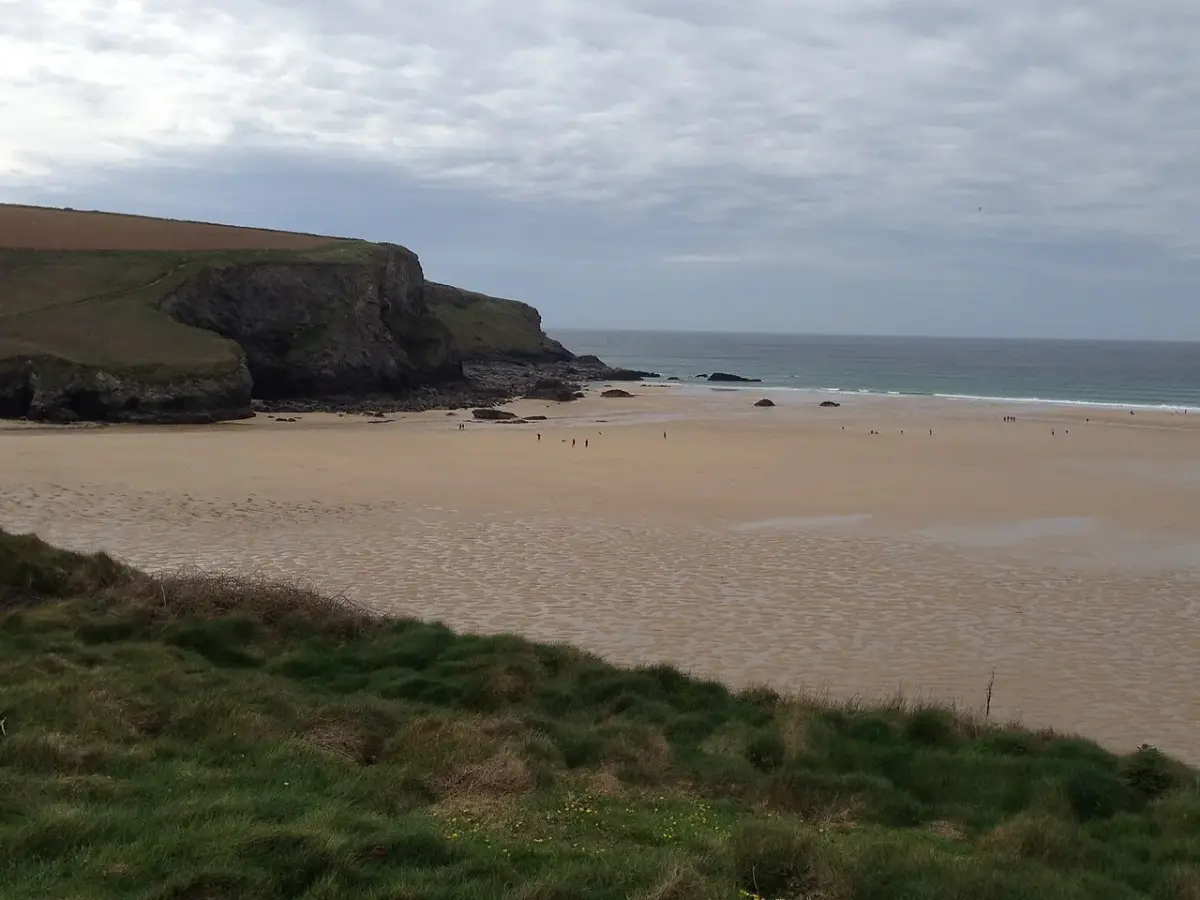 Coastal scene near Mawgan Porth, used as a representative location image for Bluebay House