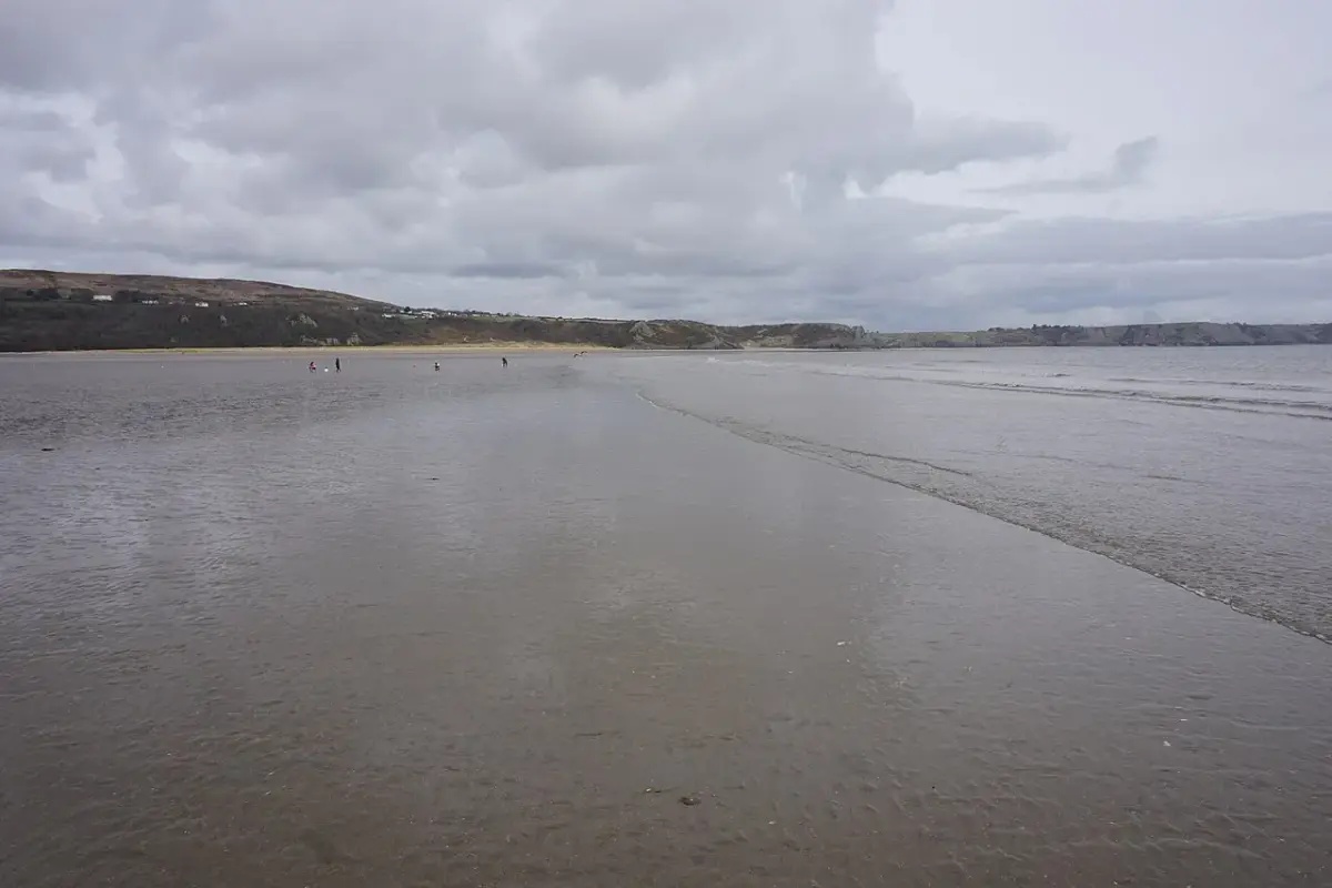 Coastal scene near Oxwich Bay, used as a representative location image for Parkmill Cottages