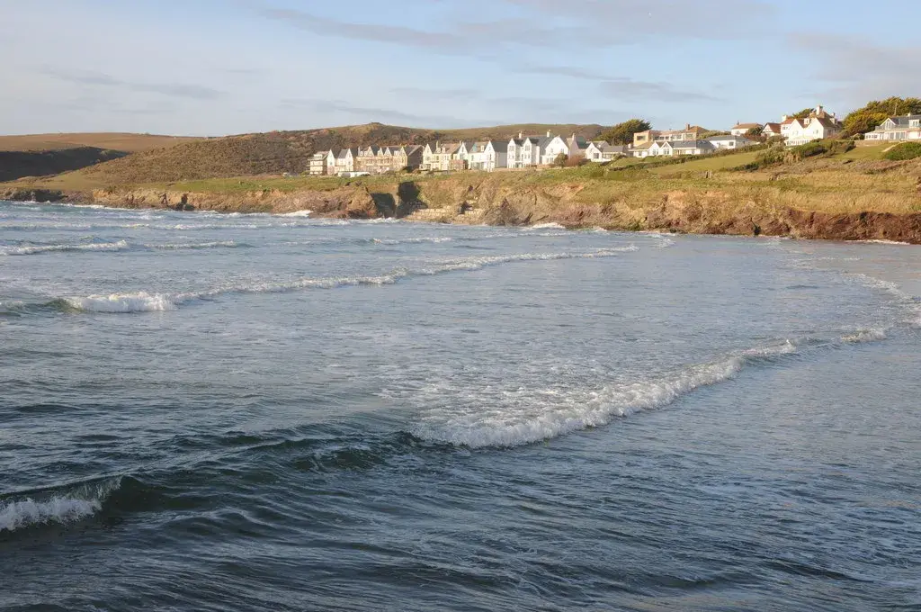 Coastal scene near Polzeath, used as a representative image for Pentire Hotel, New Polzeath