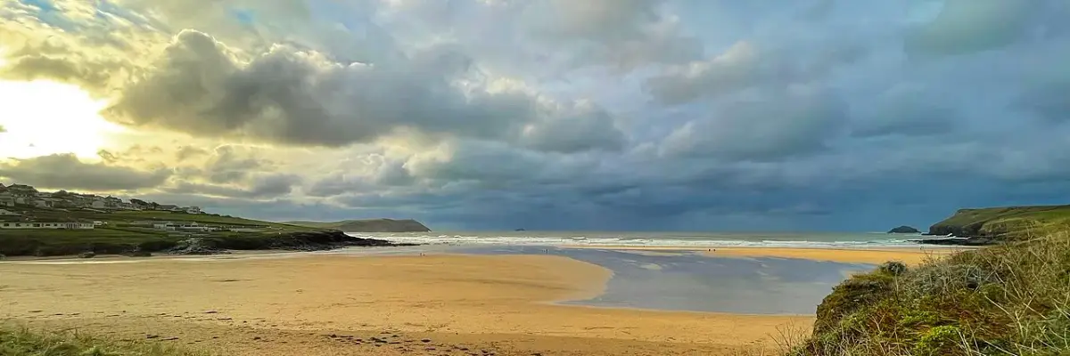 Coastal scene near Trebarwith Strand, used as a representative location image for Camelot Castle Hotel