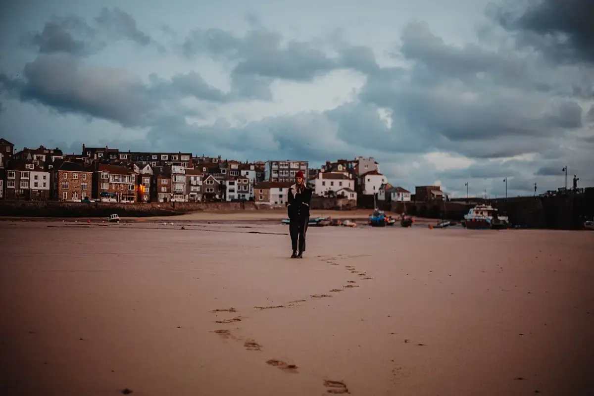 Coastal scene near St Ives, used as a representative image for Carbis Bay Holidays