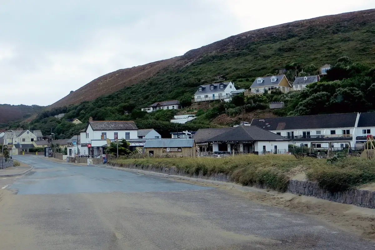 Coastal scene near Porthtowan, used as a representative location image for Chapel Porth Farm Campsite