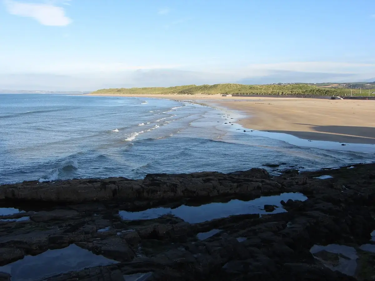 Coastal scene near Portrush East Strand, used as a representative image for Elephant Rock Hotel