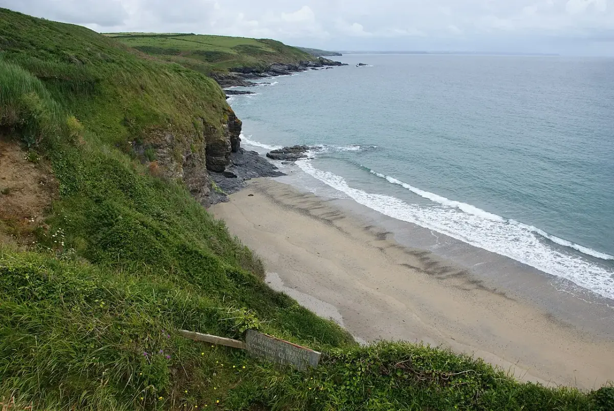 Coastal scene near Praa Sands, used as a representative location image for The Victoria Inn, Perranuthnoe (rooms)
