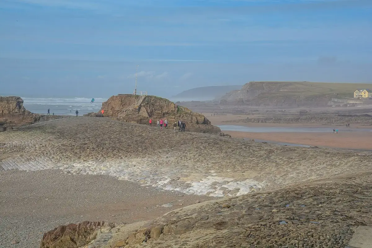 Coastal scene near Summerleaze Beach, used as a representative image for The Falcon Hotel