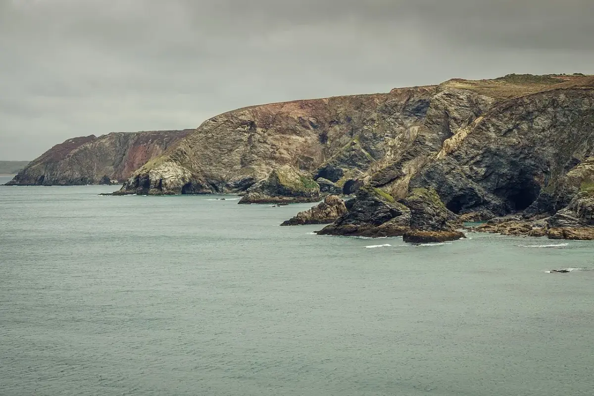 Coastal scene near St Agnes, used as a representative image for Beacon Cottage Farm Touring Park