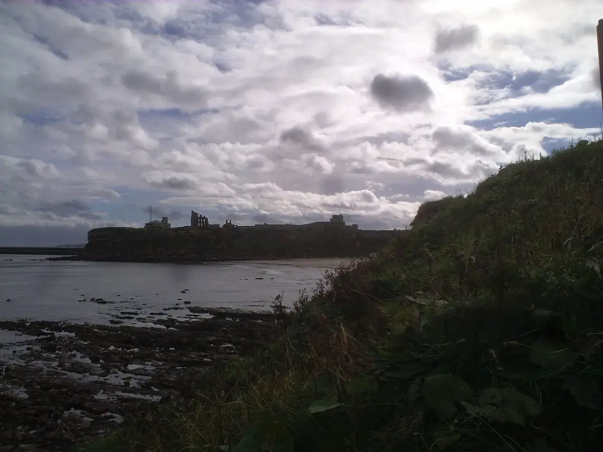 Coastal scene near Tynemouth Longsands, used as a representative image for Grand Hotel Tynemouth