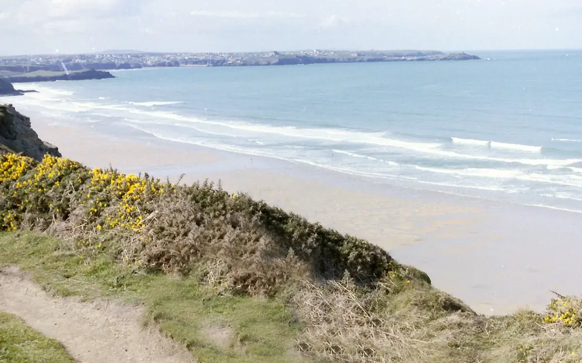 Coastal scene near Watergate Bay, used as a representative location image for SeaSpace, Newquay
