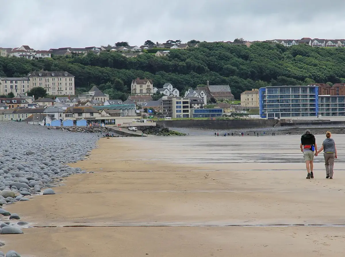 Coastal scene near Westward Ho!, used as a representative location image for Torridge House Cottages