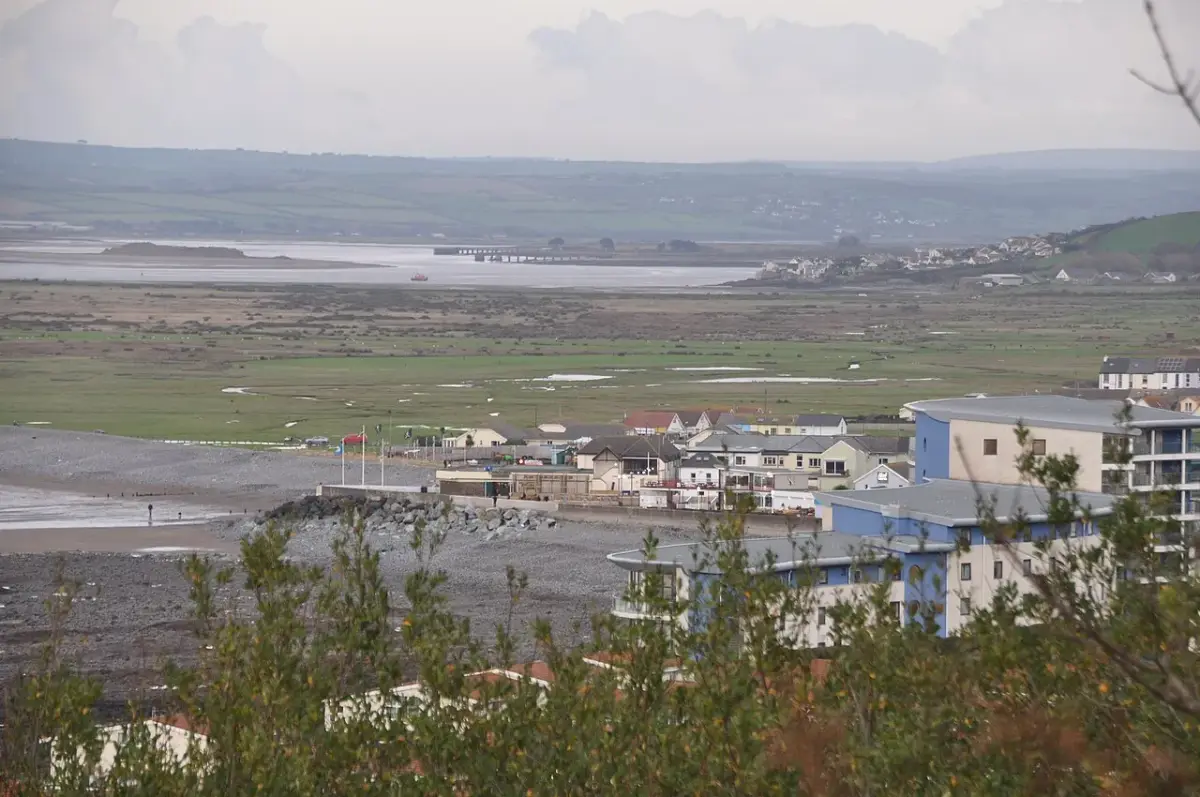 Coastal scene near Westward Ho!, used as a representative location image for Braddicks Holiday Park