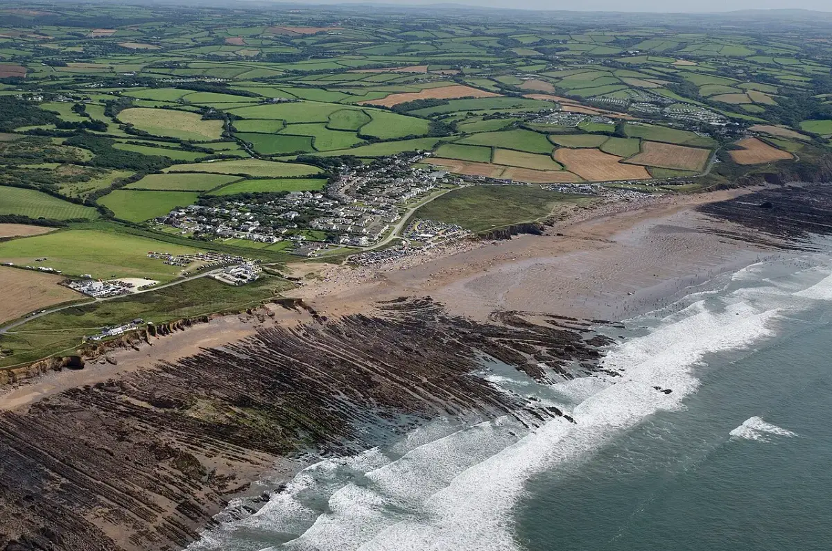 Coastal scene near Widemouth Bay, used as a representative image for The Bay View Inn (rooms)
