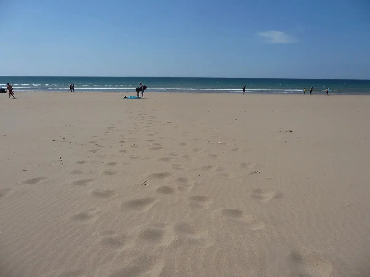 Coastal scene near Woolacombe, used as a representative image for The Smugglers Rest