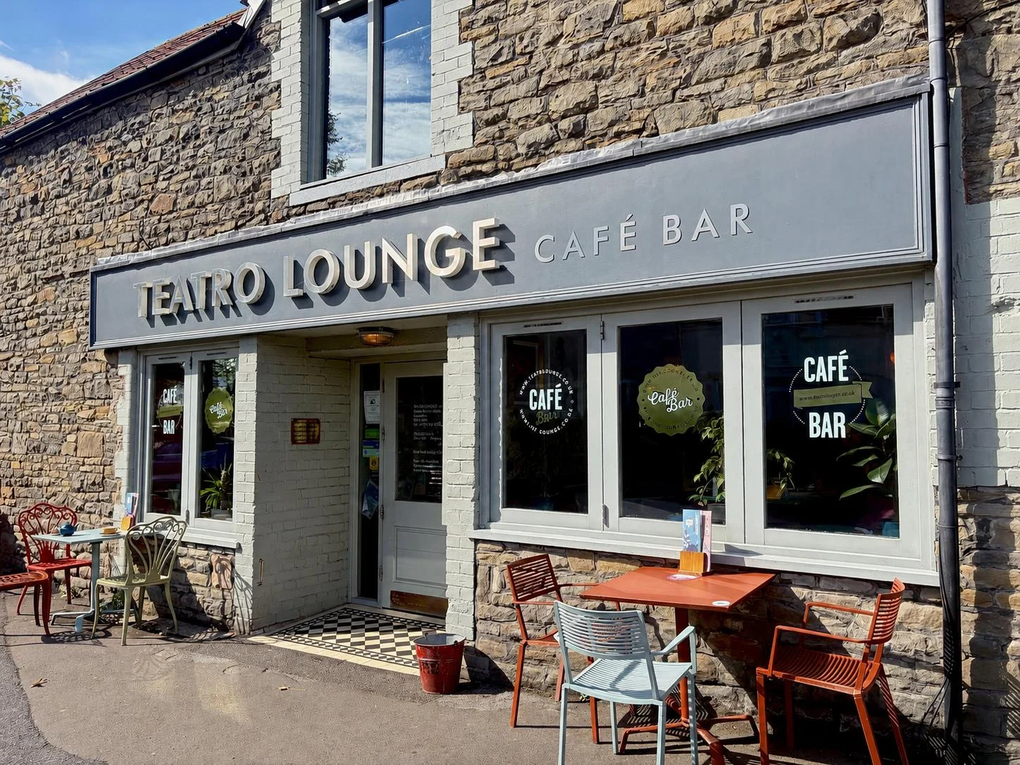 Front entrance of Teatro Lounge in Clevedon